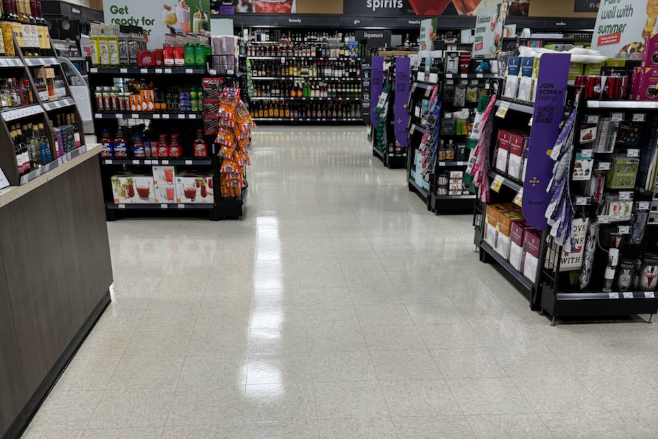 Clean commercial floor