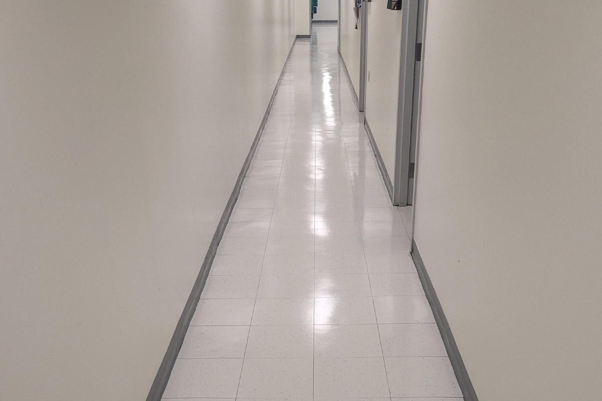 Clean floor in hallway